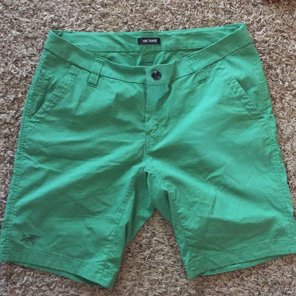 Arc’teryx arcteryx shorts men’s 34 green